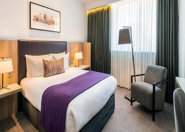 Hotel Linda International Near Delhi Airport-Gross Group