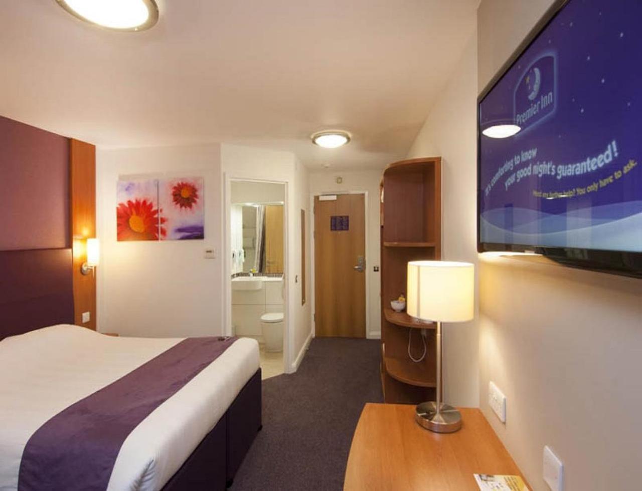 Linda International Near Delhi Airport-gross Group