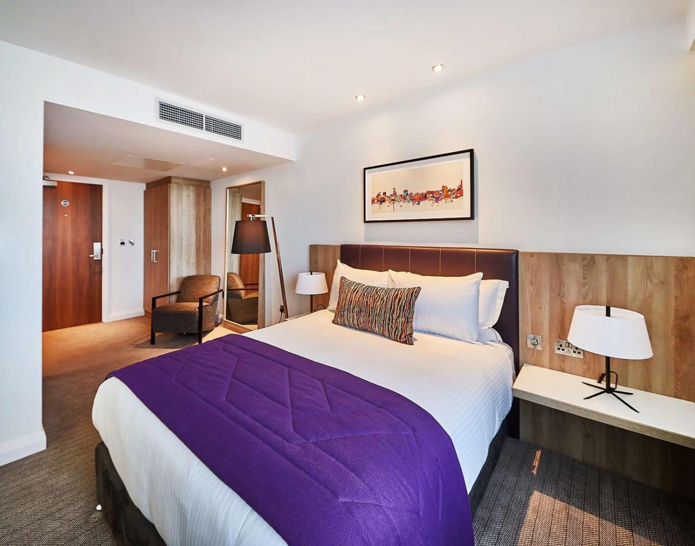 Linda International Near Delhi Airport-gross Group 4*