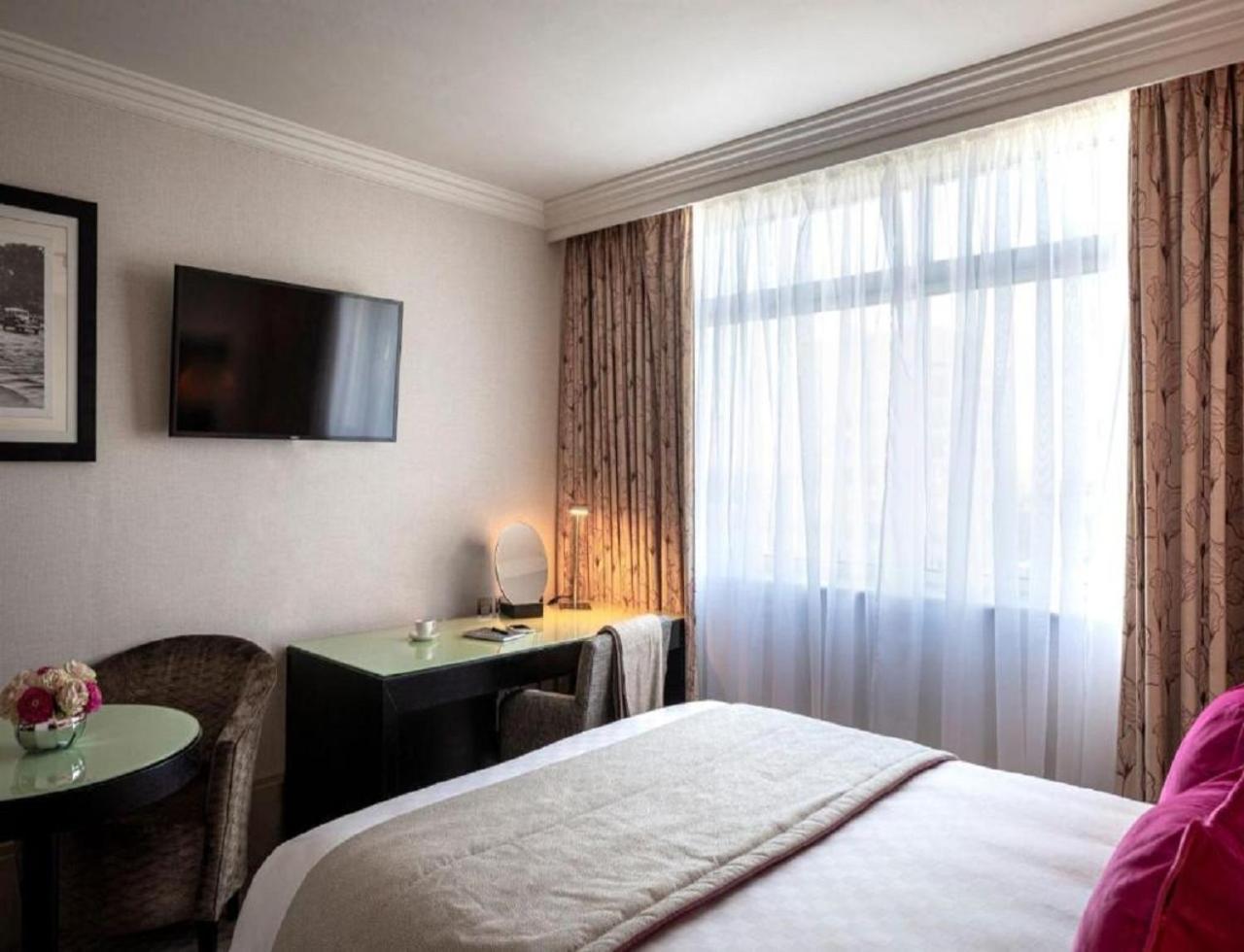 Linda International Near Delhi Airport-gross Group Hotel New Delhi